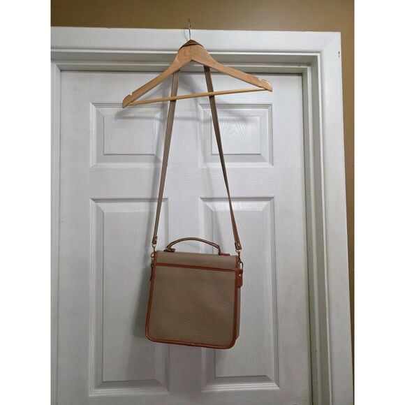 Vintage Dooney & Bourke AWL Pebbled Leather Crossbody (Tan/Brown) - Picture 6 of 16